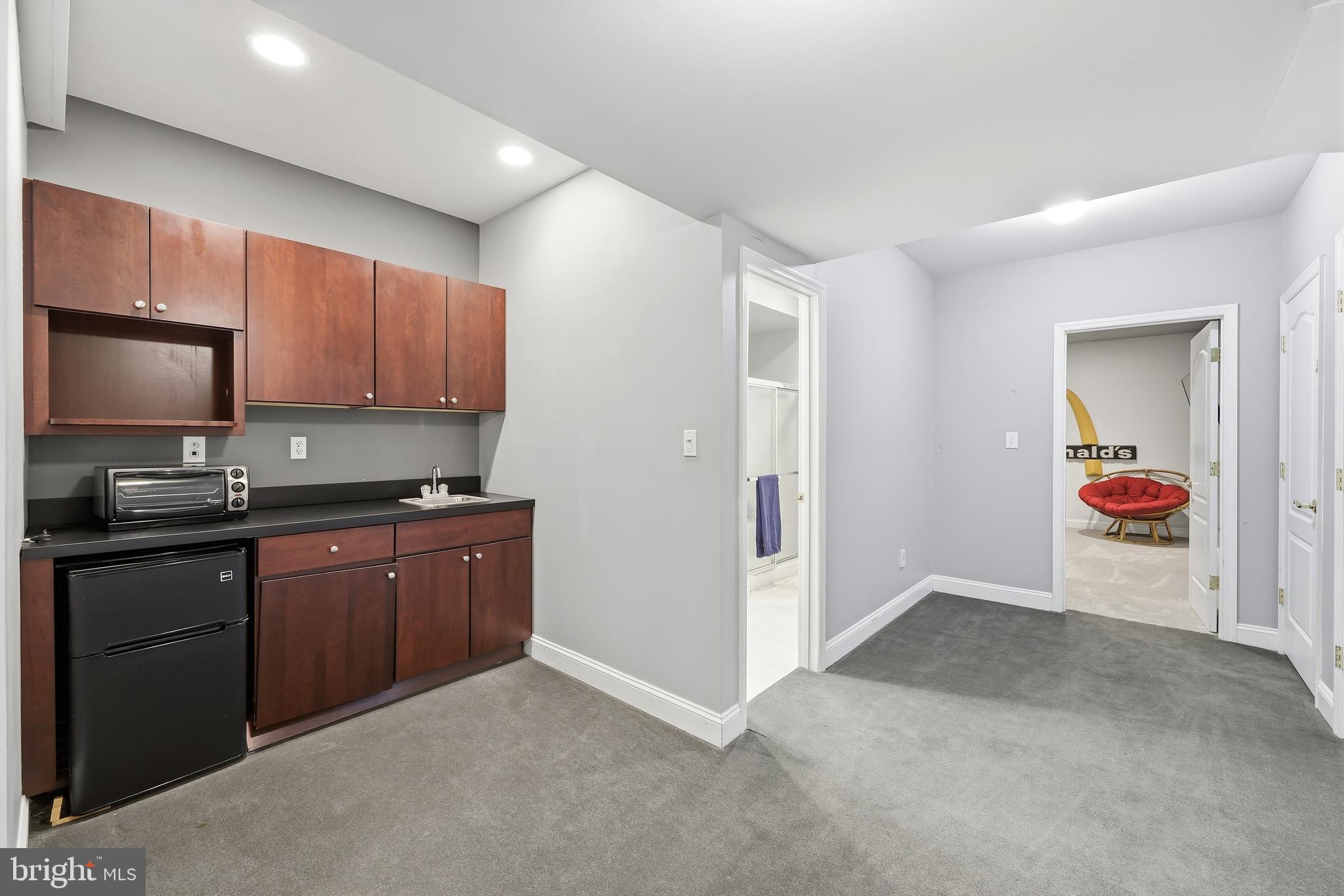 41 Galloping Hill Road Cherry Hill, NJ 08003 - Photo 42 of 62