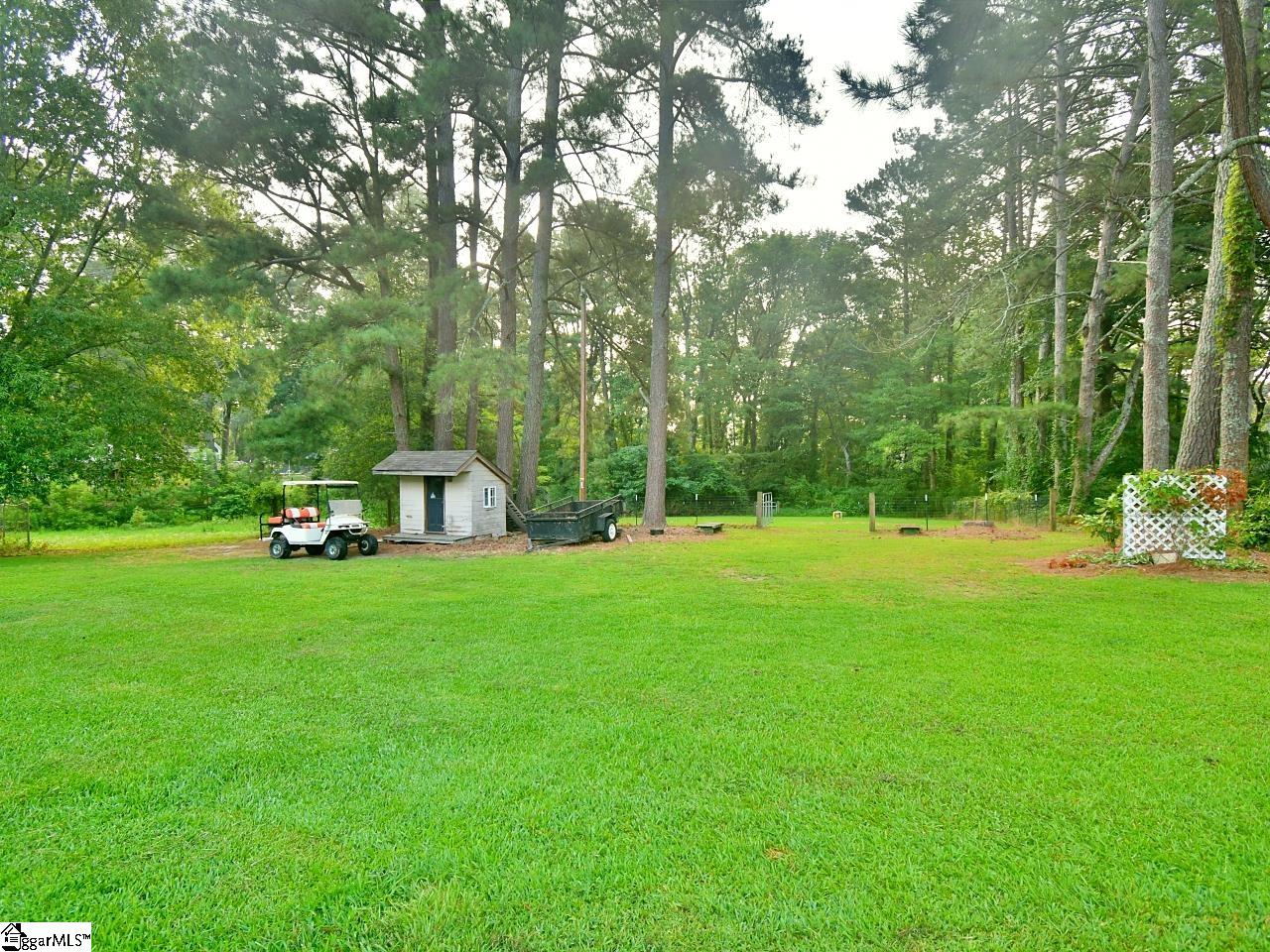 111 Oak Dr Extension Honea Path, SC 29654 - Photo 31 of 32 Gallery Image 31