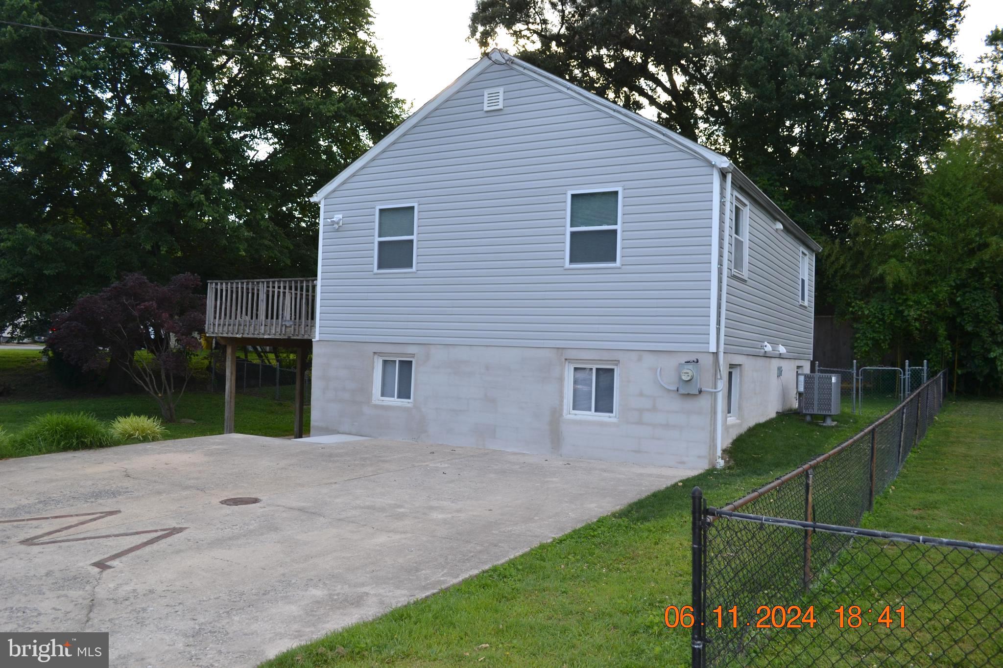 329 B Bar Harbor Road Pasadena, MD 21122 - Photo 16 of 25