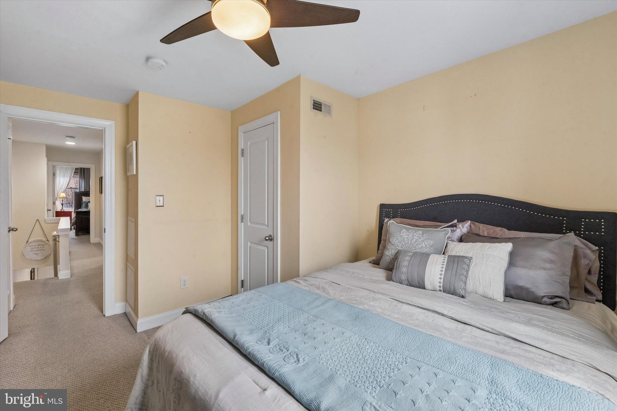 912 Jackson Street Philadelphia, PA 19148 - Photo 15 of 25