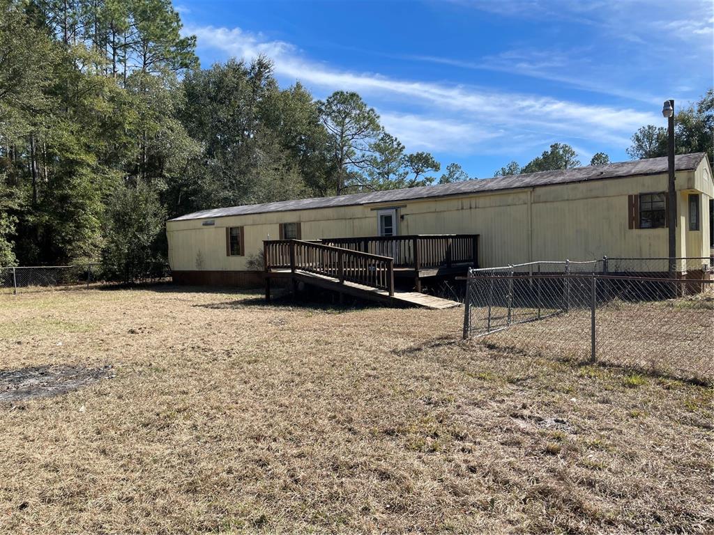 7785 Northeast 199th Street Road Citra, FL 32113 - Photo 6 of 20