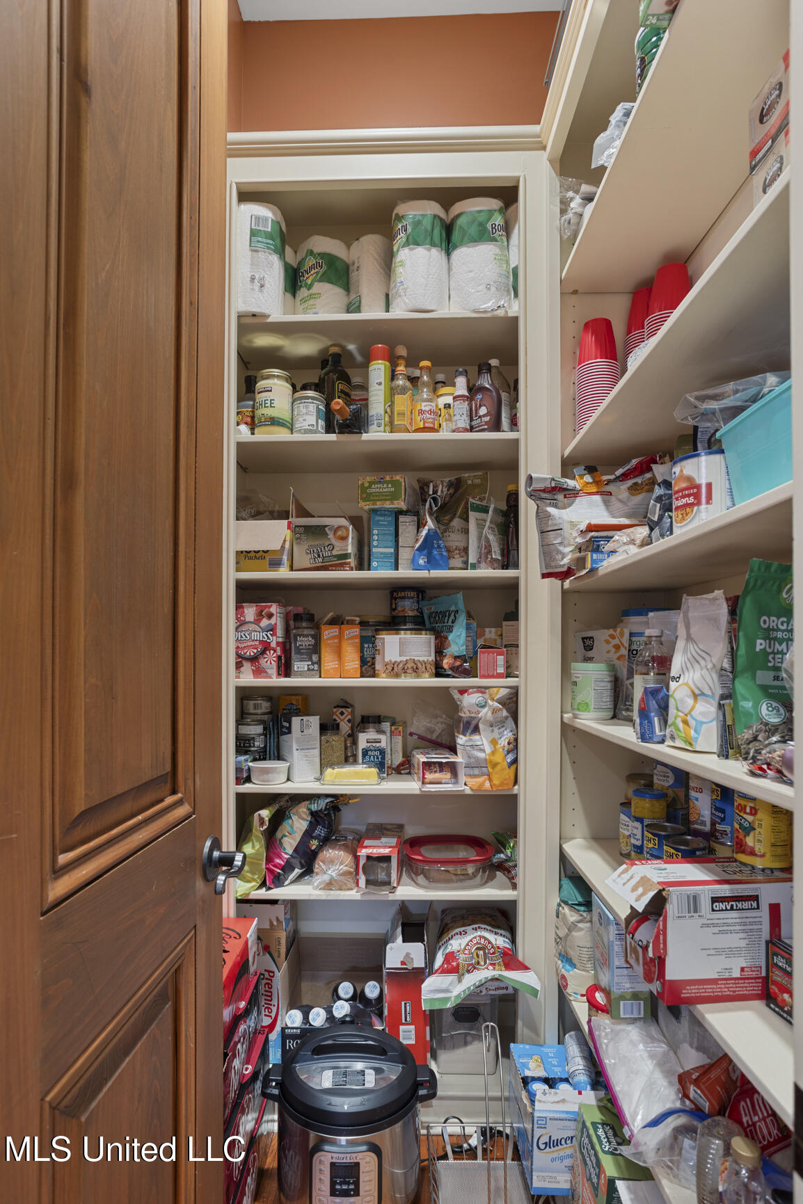 6 Arlington Park Jackson, MS 39211 - Photo 18 of 43 6 Arlington Park-32