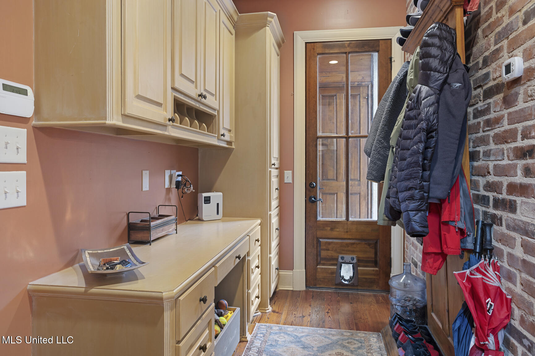 6 Arlington Park Jackson, MS 39211 - Photo 36 of 43 6 Arlington Park-31