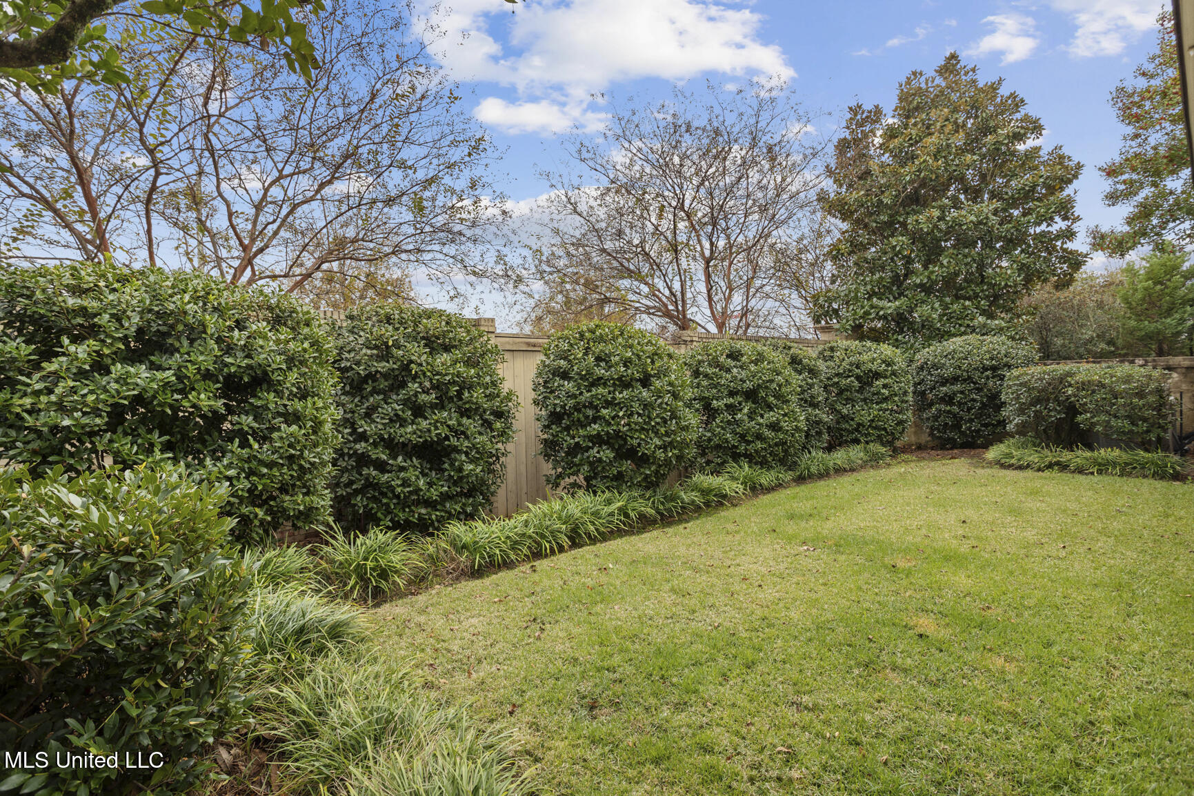 6 Arlington Park Jackson, MS 39211 - Photo 41 of 43 6 Arlington Park-11