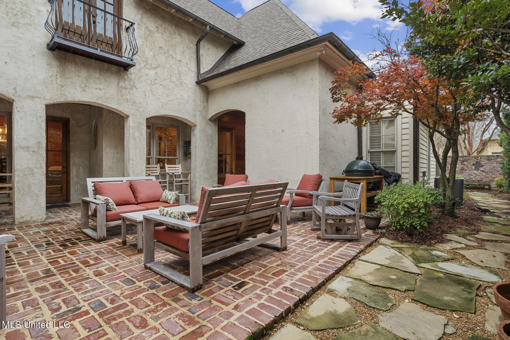 6 Arlington Park Jackson, MS 39211 - Photo 5 of 43 6 Arlington Park-10