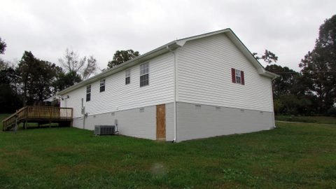 350 County Farm Road Madisonville, TN 37354 - Photo 4 of 14 04-IMG_0765
