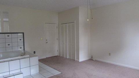 350 County Farm Road Madisonville, TN 37354 - Photo 6 of 14 06-IMG_0767