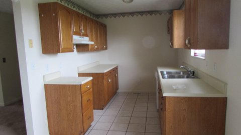 350 County Farm Road Madisonville, TN 37354 - Photo 7 of 14 07-IMG_0768