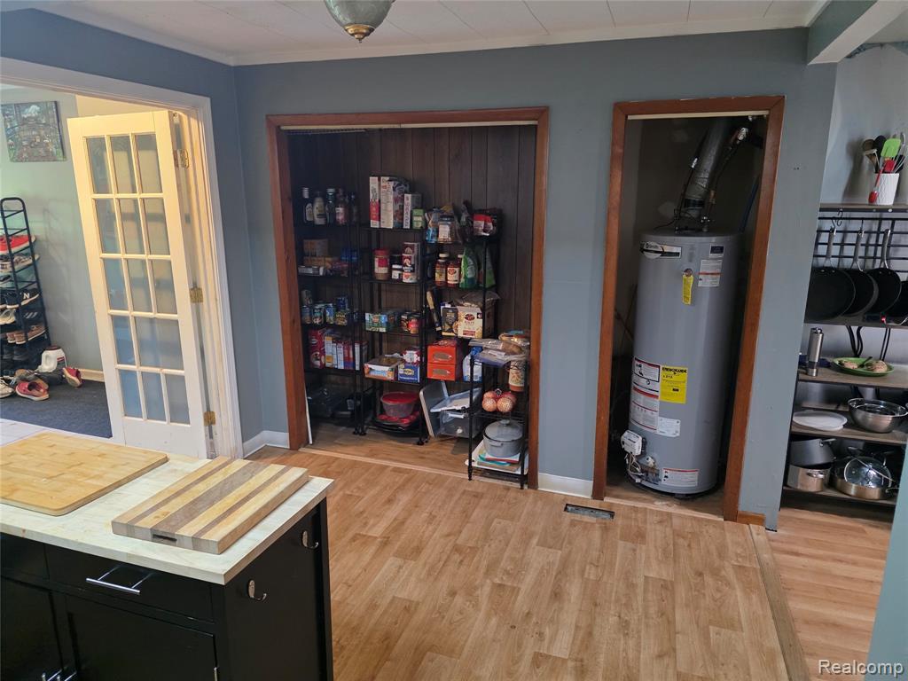 4217 Pengelly Road Flint, MI 48507 - Photo 12 of 26