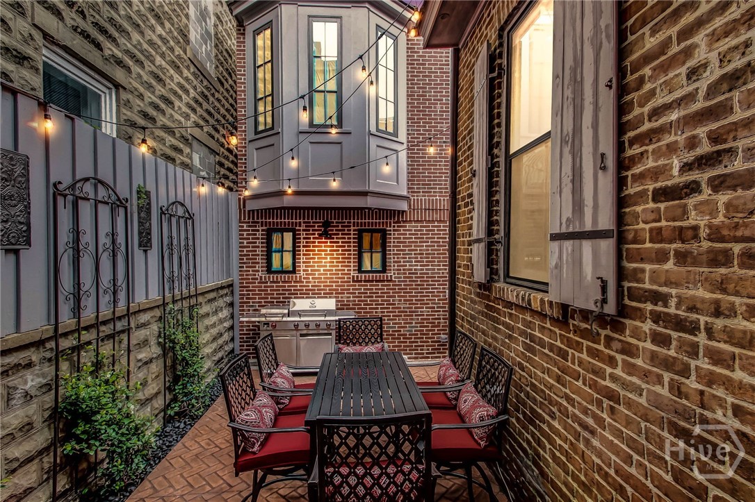 220 East State Street Savannah, GA 31401 - Photo 39 of 62