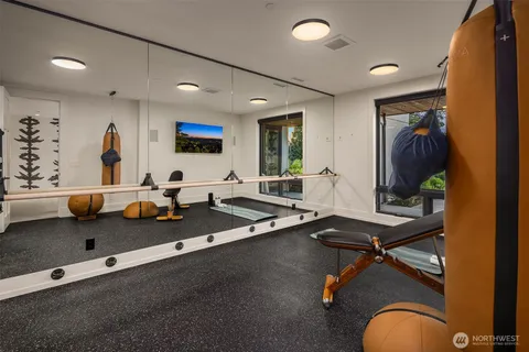 a view of a tennis court