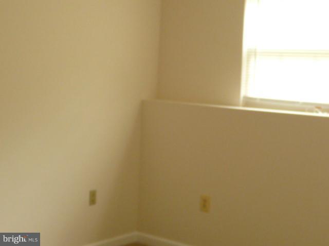 7606 Bentree Road Fort Washington, MD 20744 - Photo 10 of 12 Bedroom