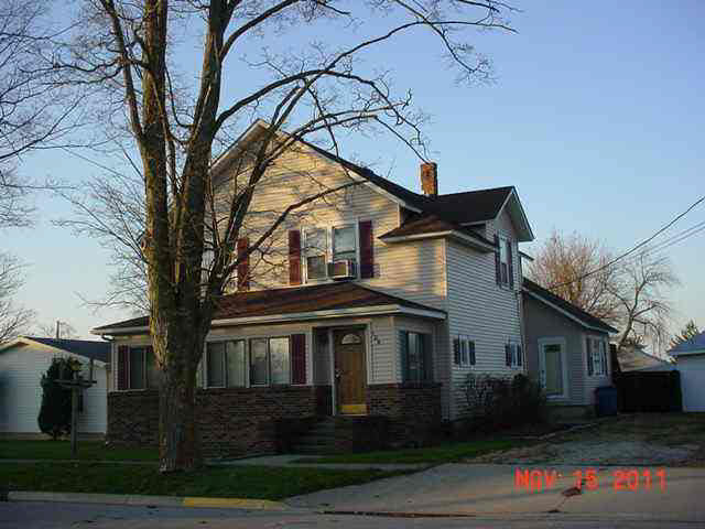 104 Spring Street Fremont, IN 46737 - Photo 3 of 20