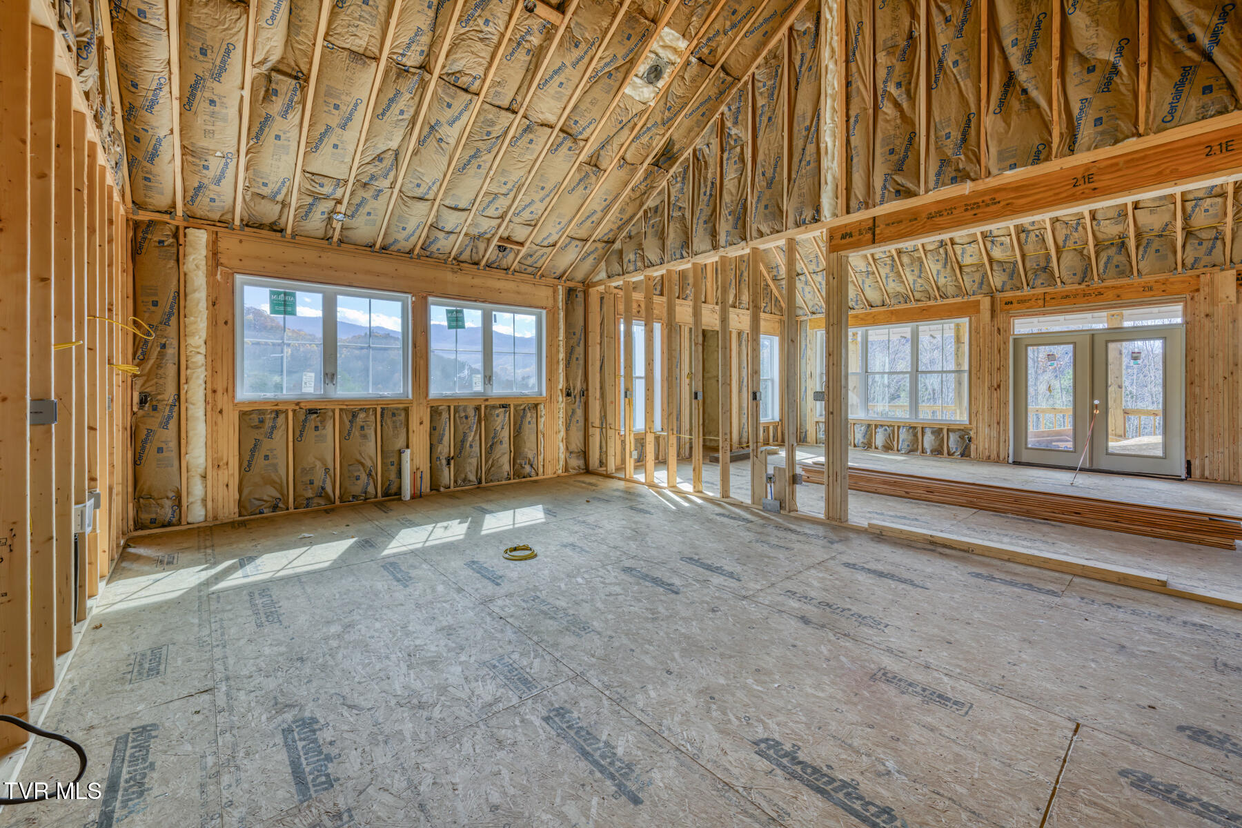 169 Teaberry Road Roan Mountain, TN 37687 - Photo 29 of 66 169 Teaberry Rd-26