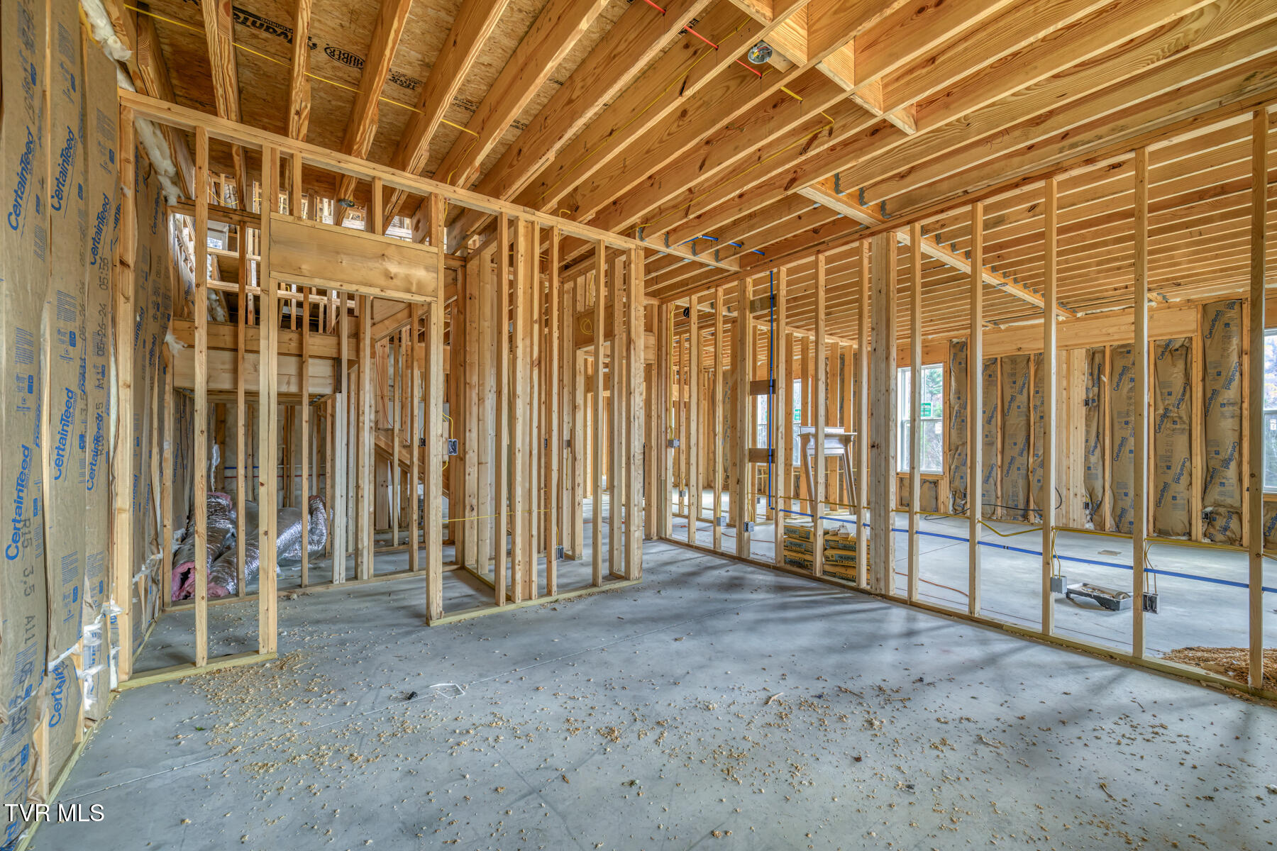 169 Teaberry Road Roan Mountain, TN 37687 - Photo 43 of 66 169 Teaberry Rd-36