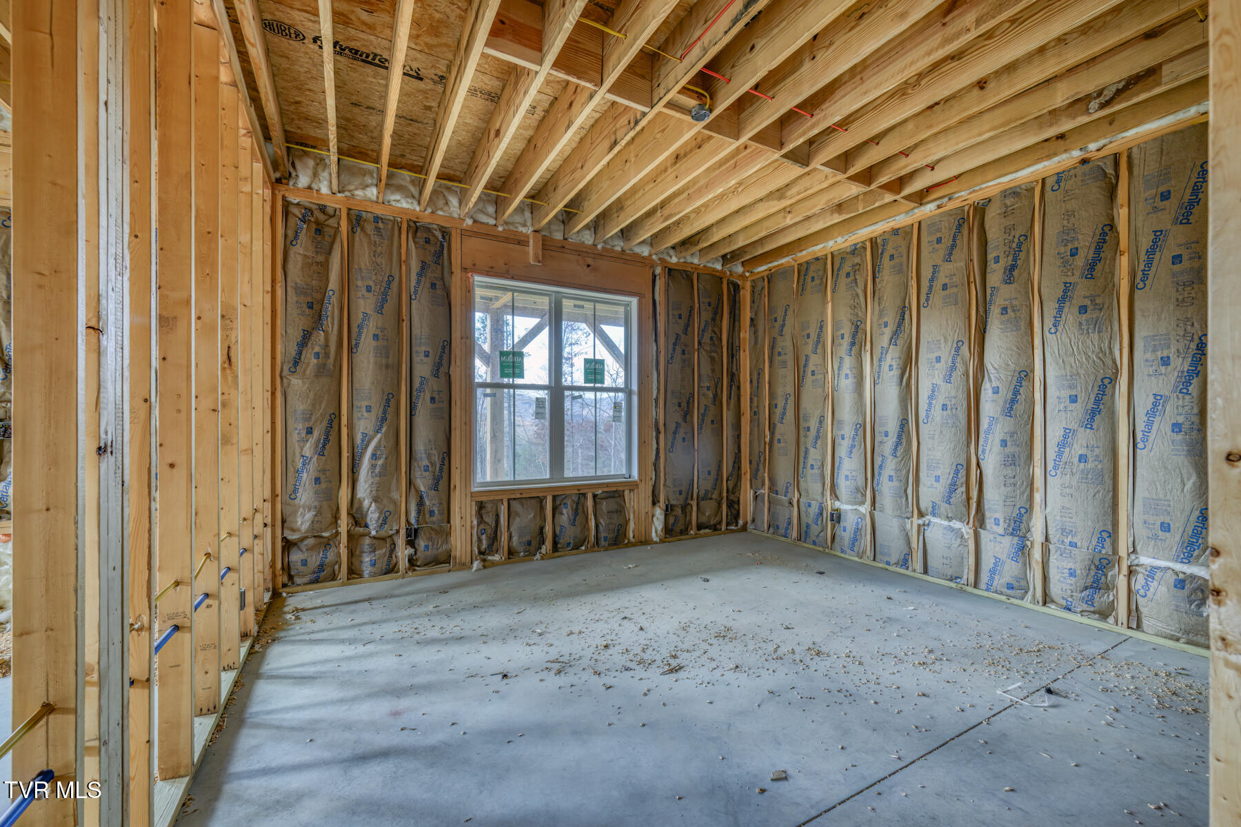 169 Teaberry Road Roan Mountain, TN 37687 - Photo 45 of 66 169 Teaberry Rd-35