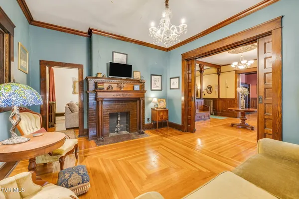 $462,500 | 211 Johnson Street, Bristol, VA 24201