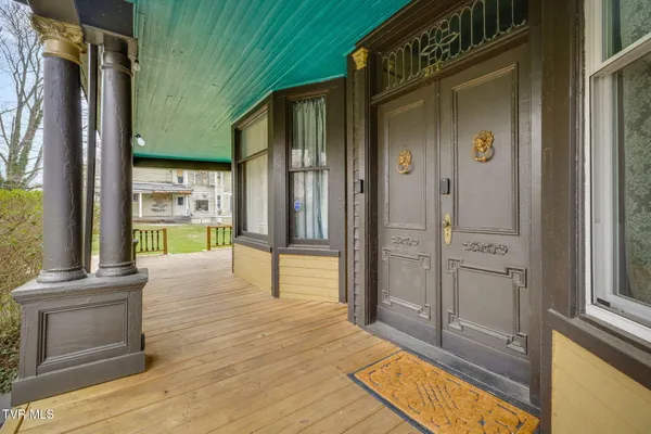 $462,500 | 211 Johnson Street, Bristol, VA 24201