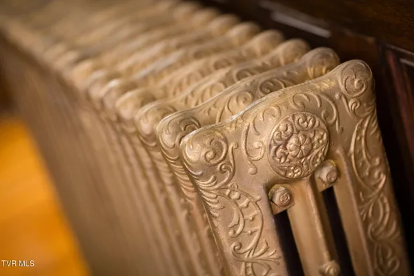 $462,500 | 211 Johnson Street, Bristol, VA 24201