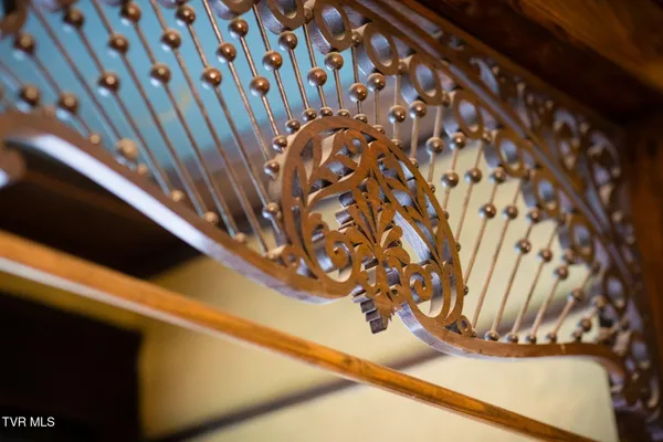 $462,500 | 211 Johnson Street, Bristol, VA 24201