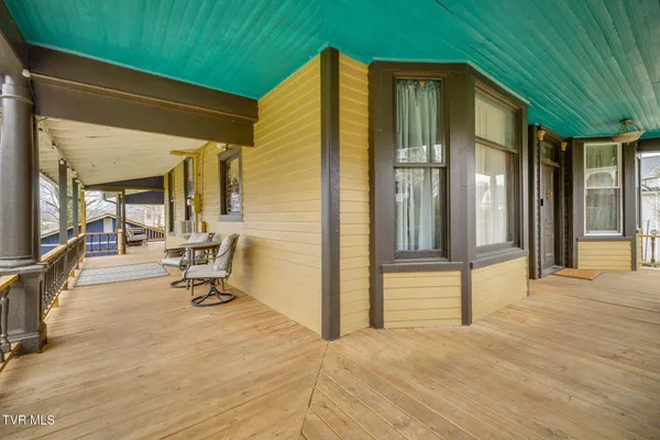 $462,500 | 211 Johnson Street, Bristol, VA 24201