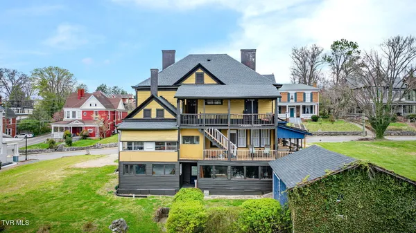 $462,500 | 211 Johnson Street, Bristol, VA 24201