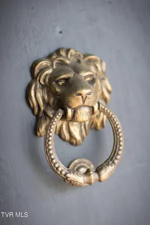 $462,500 | 211 Johnson Street, Bristol, VA 24201