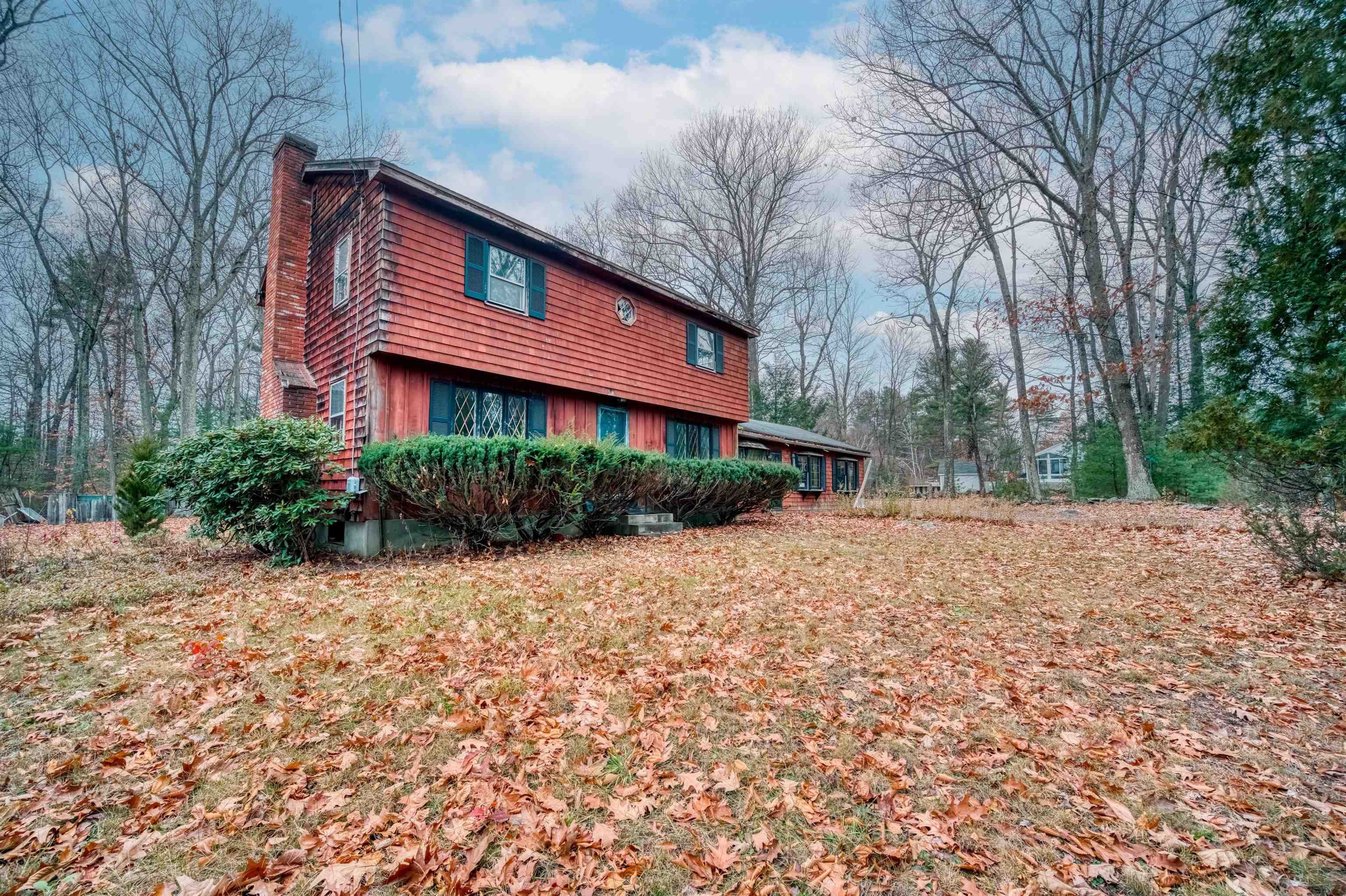 7 Spaulding Hill Road Pelham, NH 03076 - Photo 3 of 11