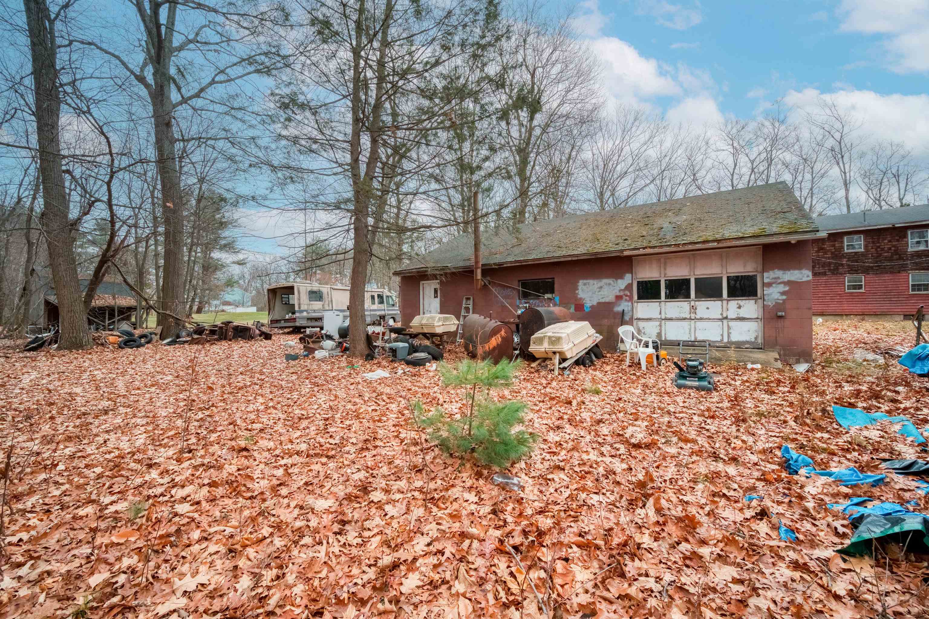 7 Spaulding Hill Road Pelham, NH 03076 - Photo 8 of 11