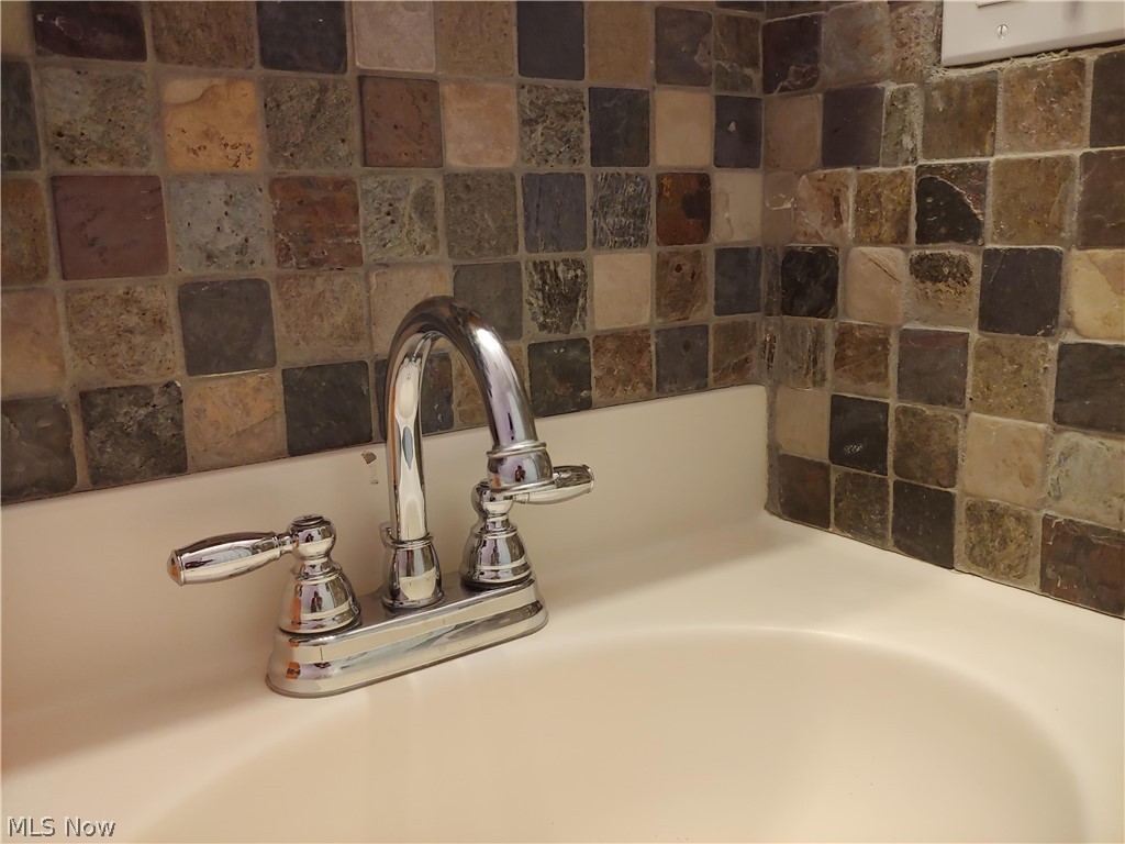 51646 Betts Road Wellington, OH 44090 - Photo 14 of 34