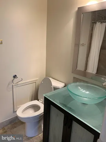 $3,450 | 1569 Templeton Place, Rockville, MD 20852