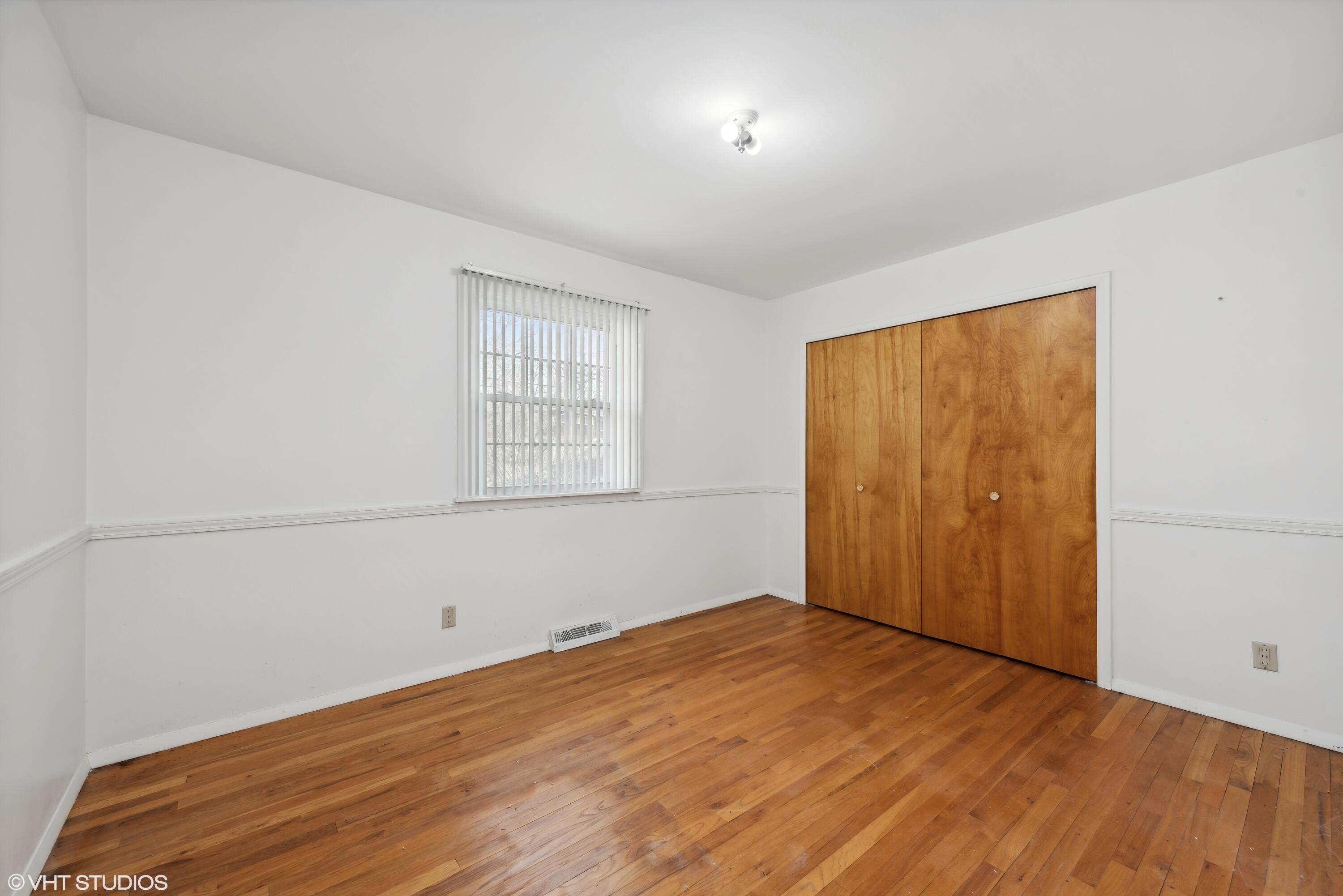 126 Diana Road Portage, IN 46368 - Photo 14 of 18 3000x2002