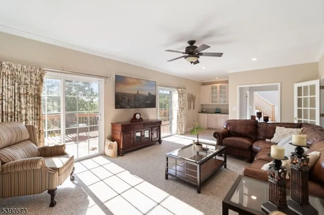 $999,999 | 10 Blue Cliff Drive, Lebanon, NJ 08833