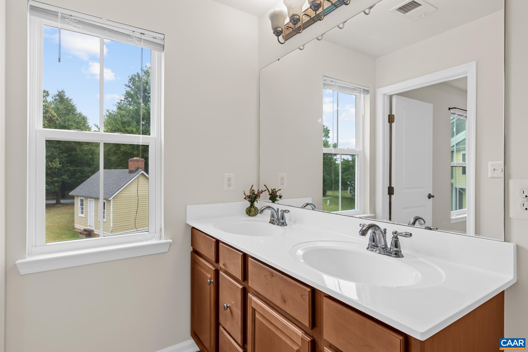 1690 Wickham Way Charlottesville, VA 22901 - Photo 30 of 50