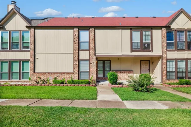 $244,500 | 2405 Long Ridge Lane, Arlington, TX 76014
