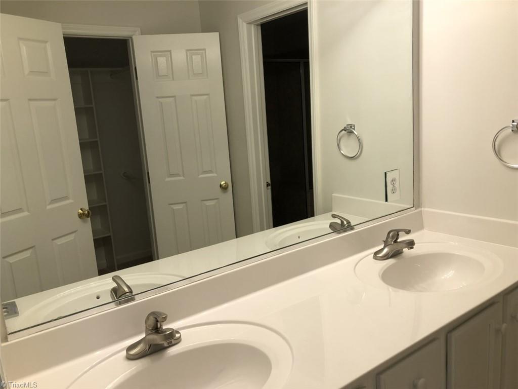 8102 Daltonshire Drive Oak Ridge, NC 27310 - Photo 5 of 16