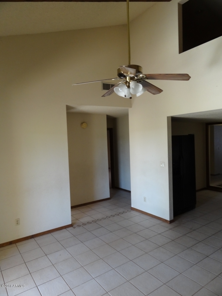 2329 North Recker Road, Unit 8 Mesa, AZ 85215 - Photo 10 of 24 Dining & Family Rm