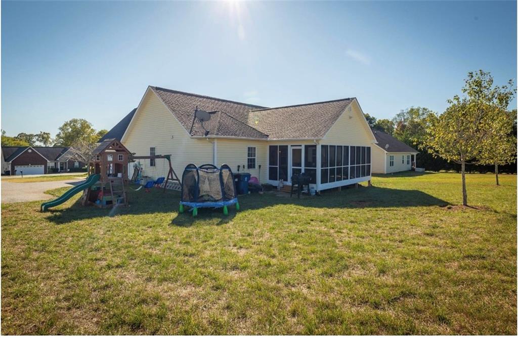 1774 Thomasville Road Conover, NC 28613 - Photo 5 of 24 Gallery Image 5