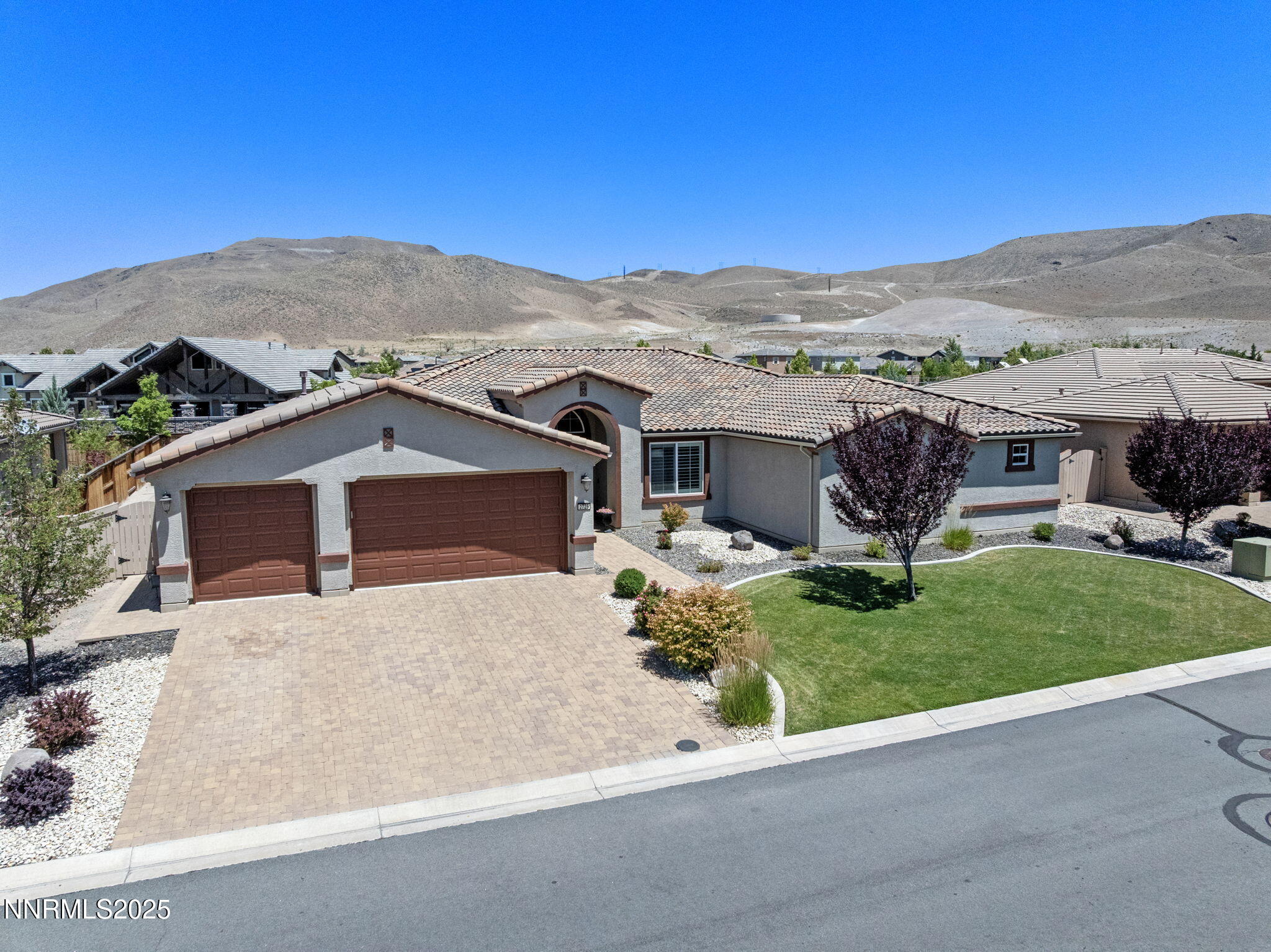 2725 Foxhunter Lane Reno, NV 89521 - Photo 16 of 80 16-web-or-mls-DJI_20250708124241_0080_D