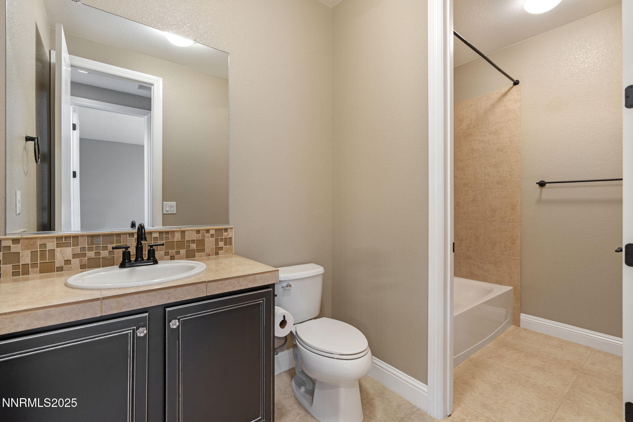 2725 Foxhunter Lane Reno, NV 89521 - Photo 42 of 80 42-web-or-mls-DSC02330