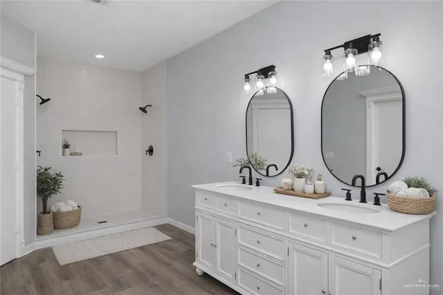 $359,900 | 915 Durango Street, Mission, TX 78572