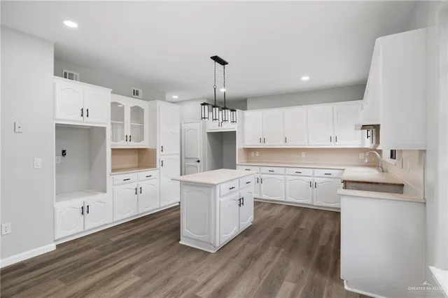 $359,900 | 915 Durango Street, Mission, TX 78572