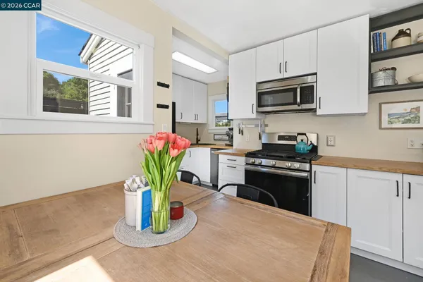 $599,999 | 26 Cooke Avenue, Crockett, CA 94525