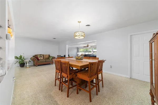 $399,900 | 219 Southeast 20th Terrace, Ocala, FL 34471