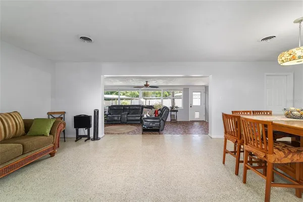 $399,900 | 219 Southeast 20th Terrace, Ocala, FL 34471