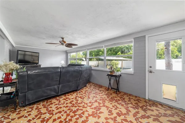 $399,900 | 219 Southeast 20th Terrace, Ocala, FL 34471