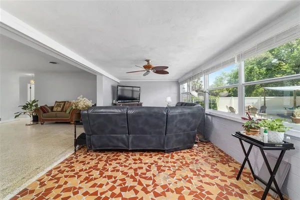 $399,900 | 219 Southeast 20th Terrace, Ocala, FL 34471