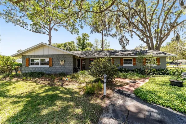 $399,900 | 219 Southeast 20th Terrace, Ocala, FL 34471
