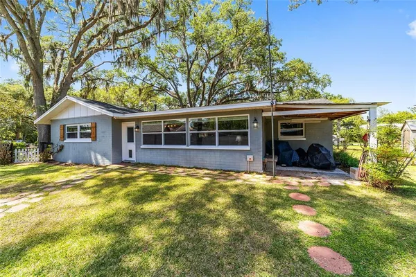 $399,900 | 219 Southeast 20th Terrace, Ocala, FL 34471