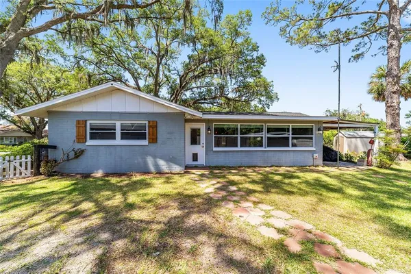 $399,900 | 219 Southeast 20th Terrace, Ocala, FL 34471